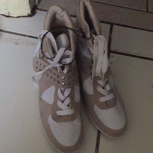 Cream colored wedges